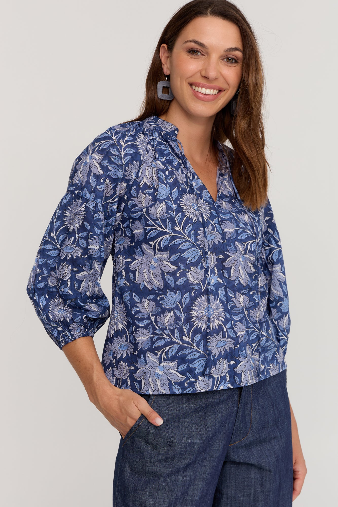 Carey Top Star Flower