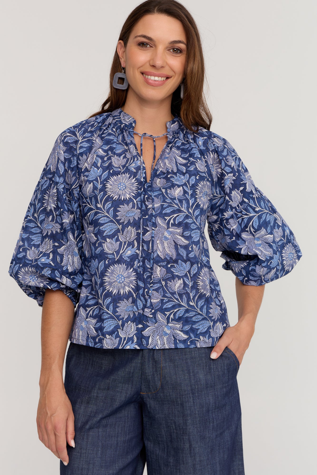 Carey Top Star Flower