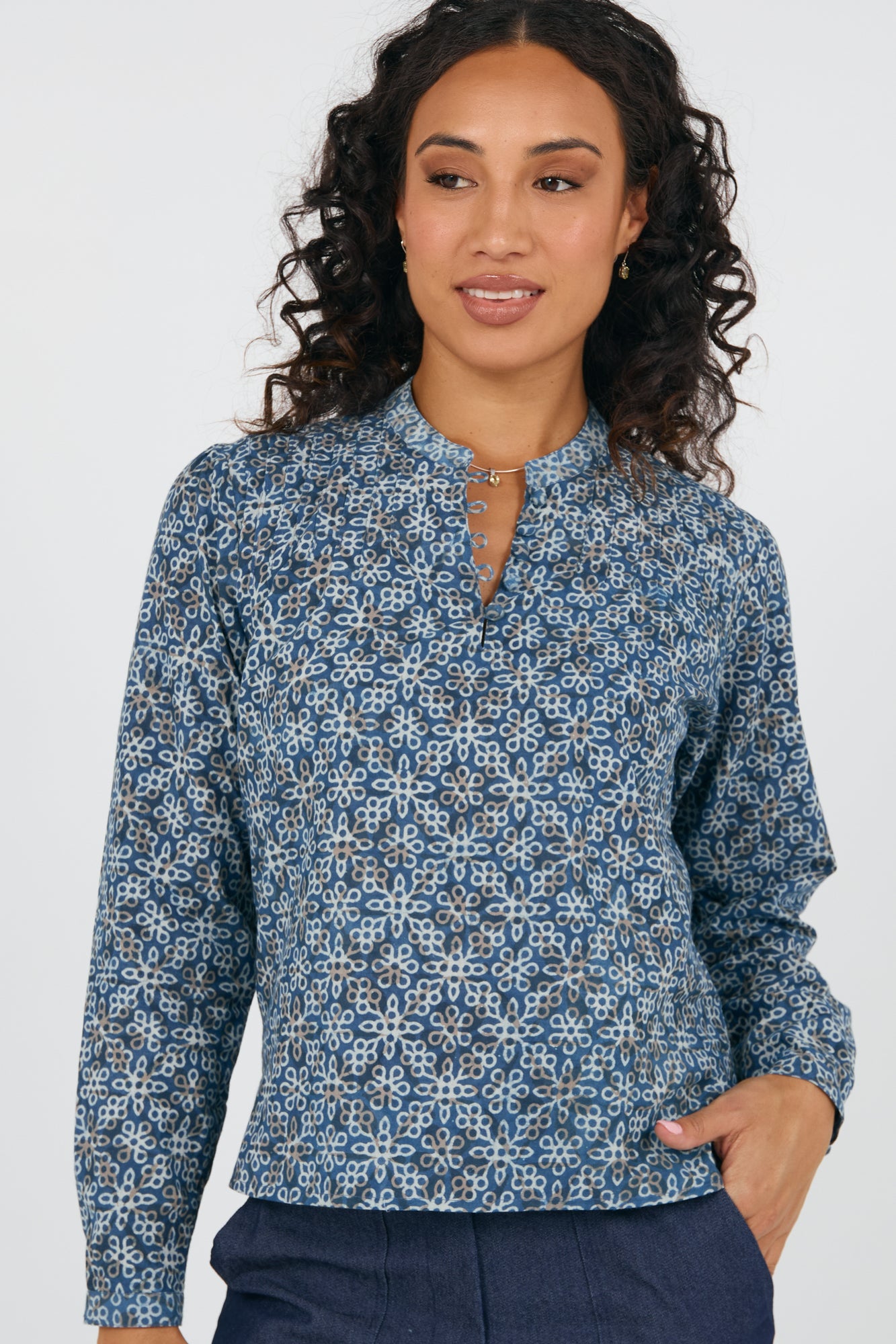 Emmie Shirt Indigo Mosaic