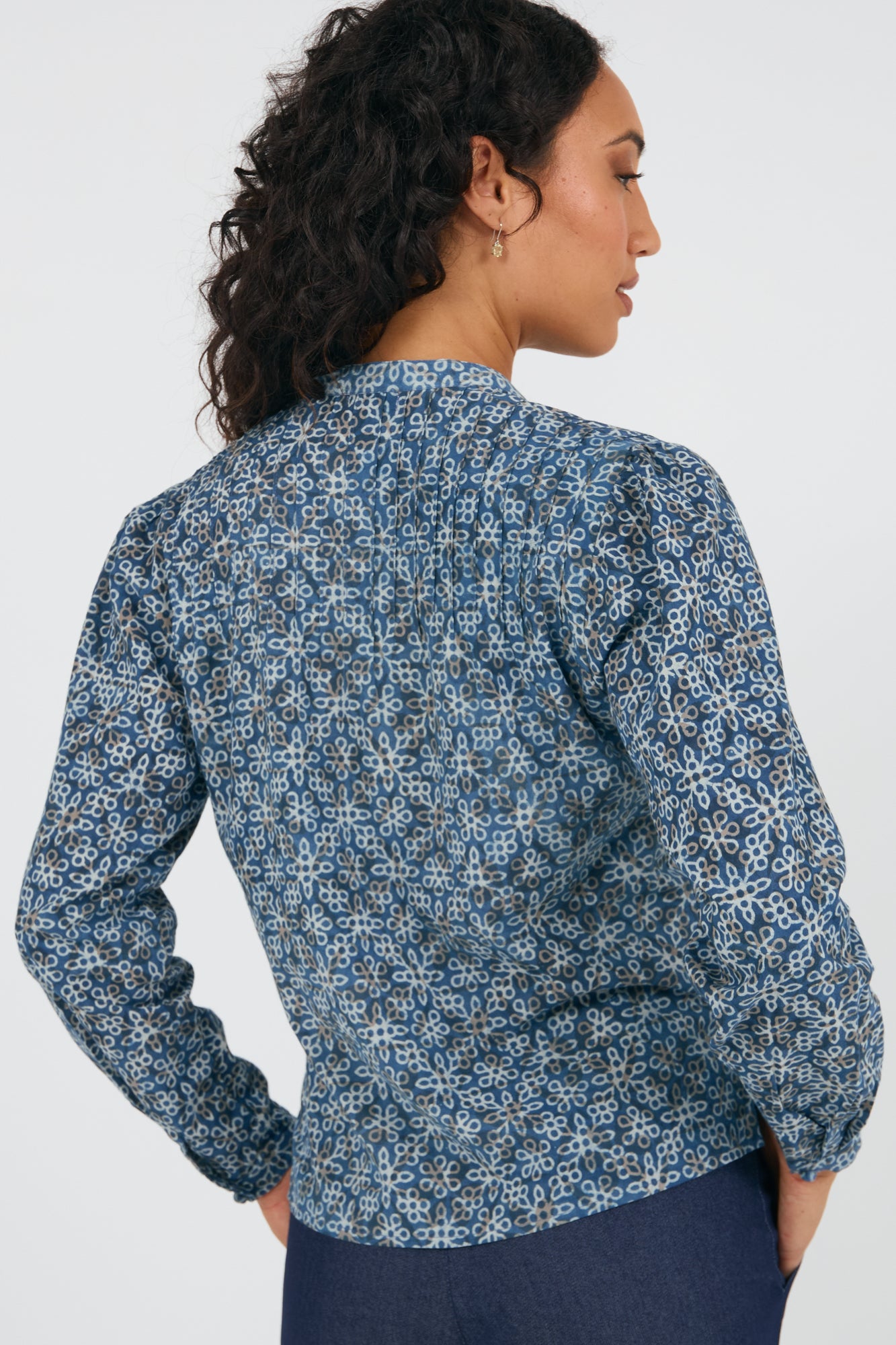 Emmie Shirt Indigo Mosaic