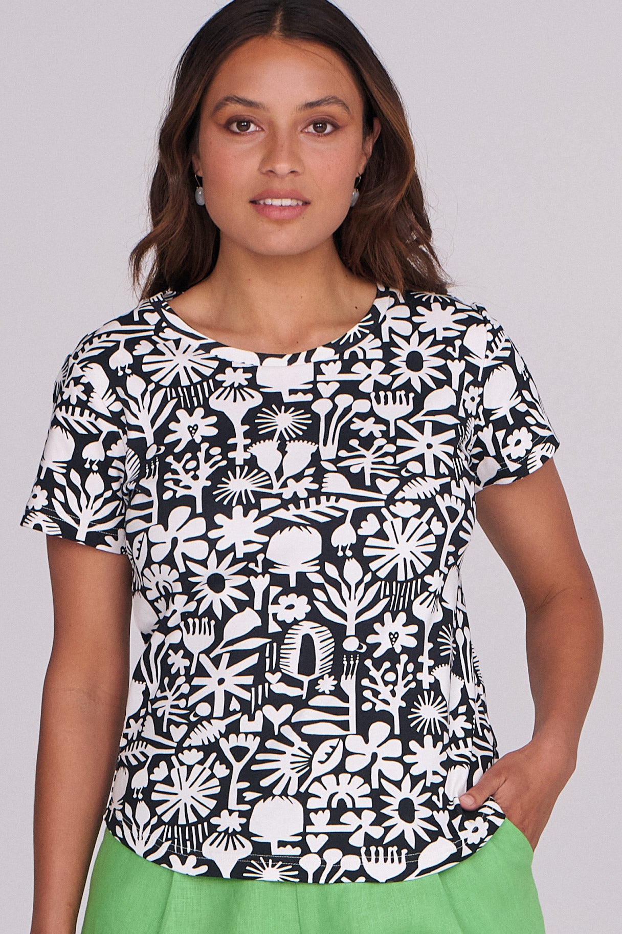 Evie Tee Bush Bloom Mono