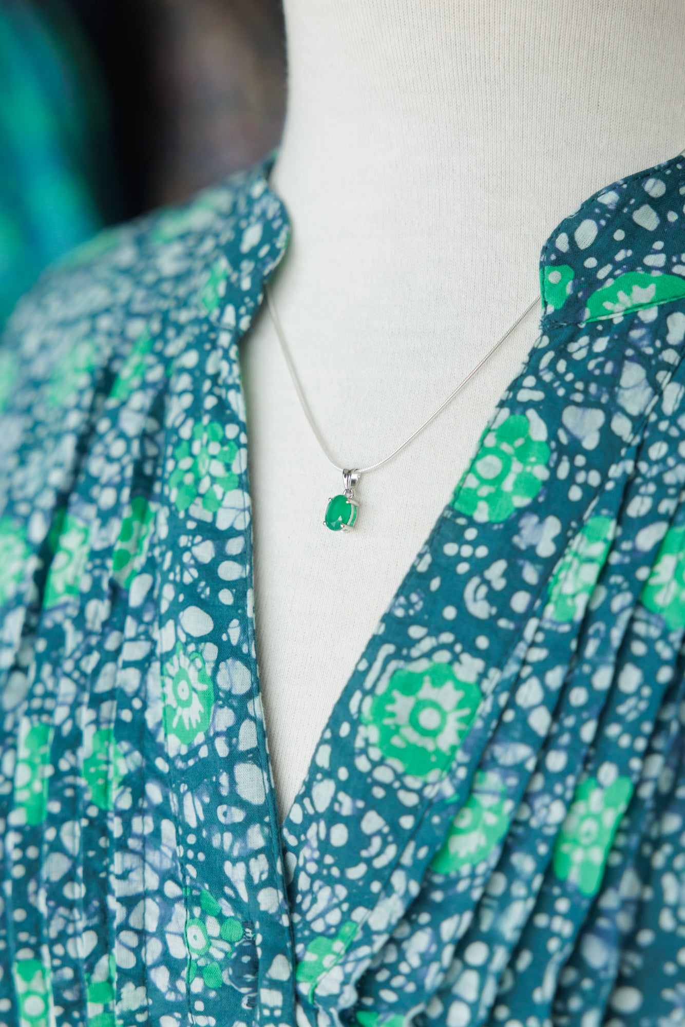 Green Onyx Pendant & Necklace