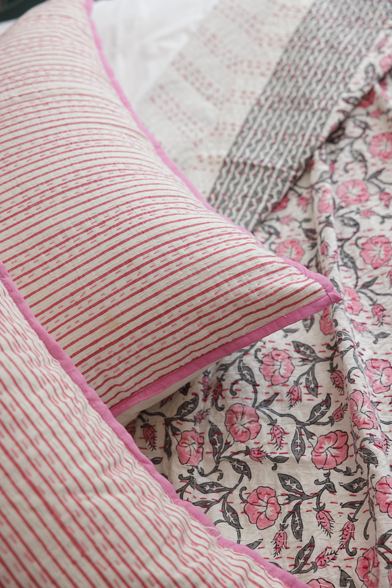 Kantha European Pillowcase Rose Pink (Piping)