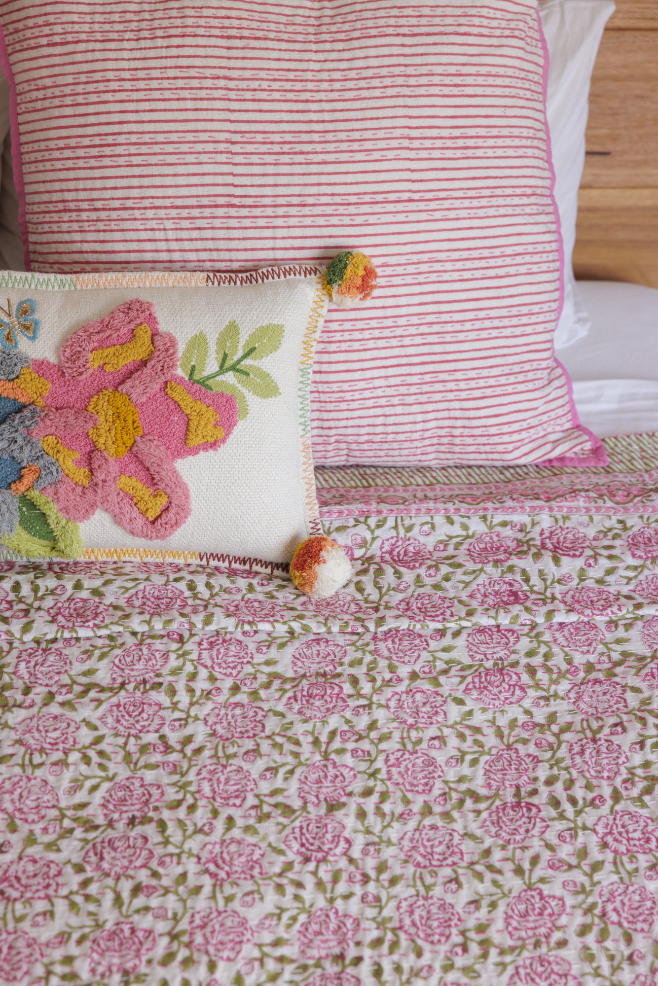 Kantha Quilt Pink Rose Bouquet