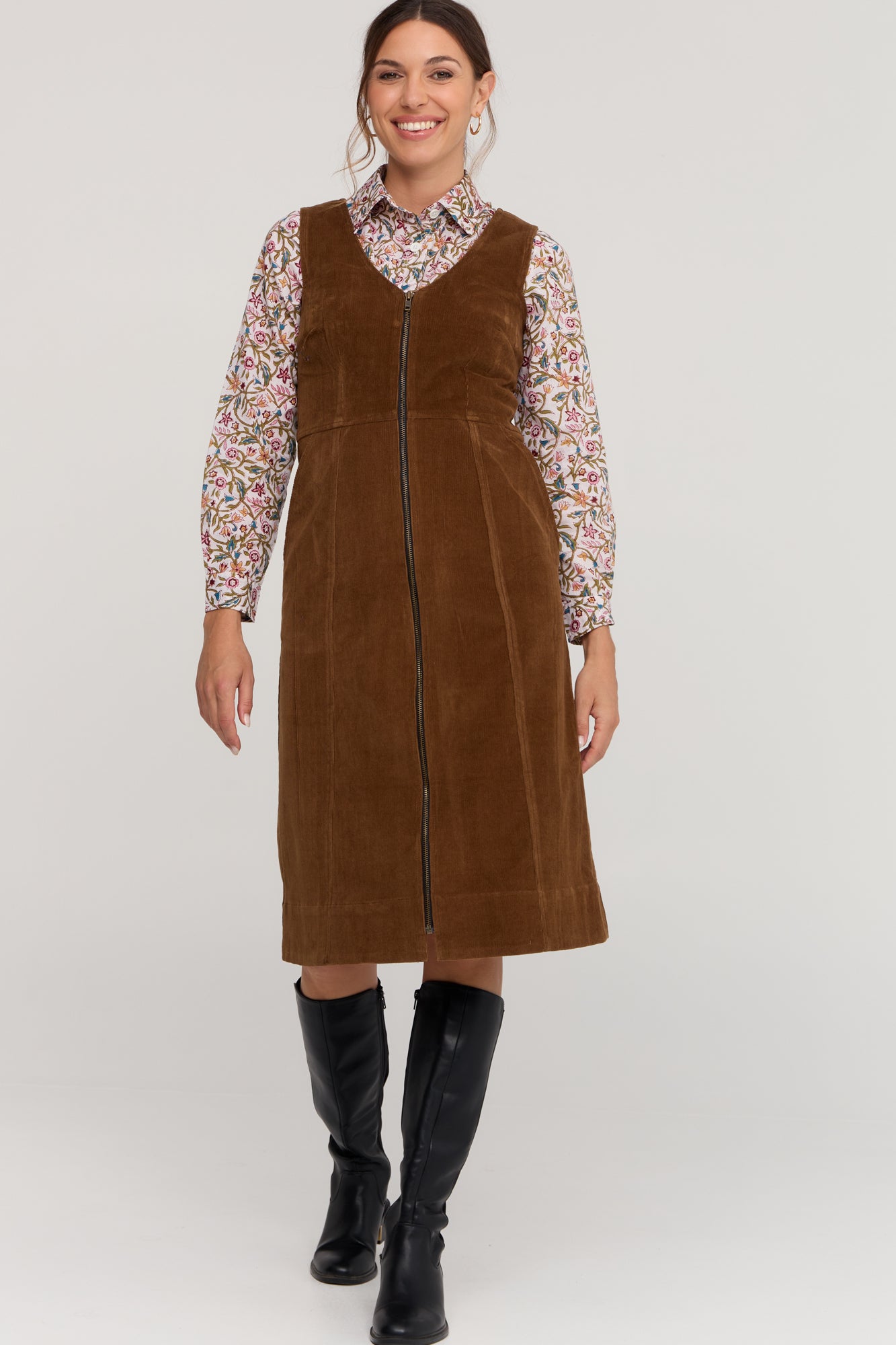 Ashton Pinafore Toffee Brown