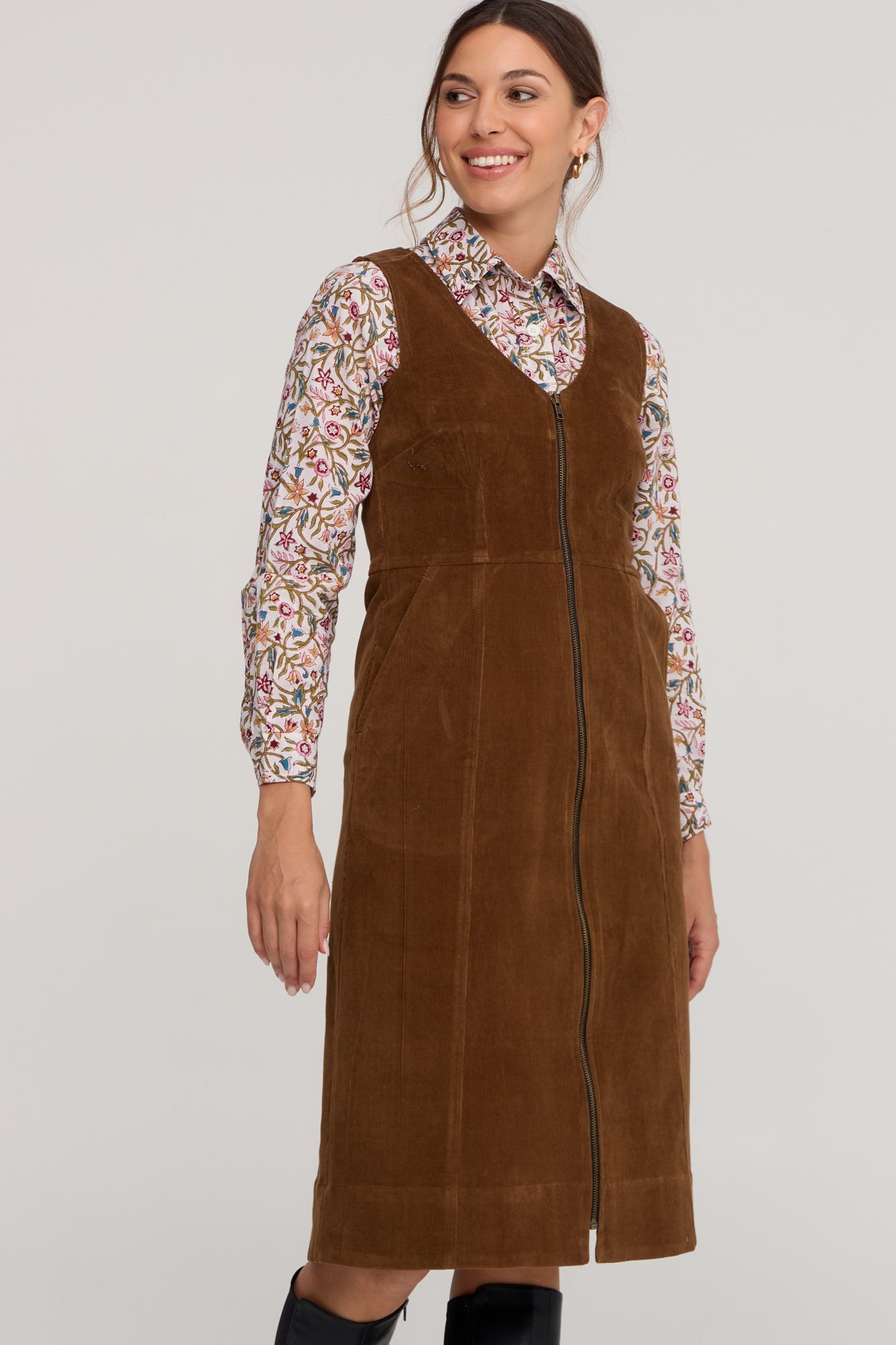 Ashton Pinafore Toffee Brown
