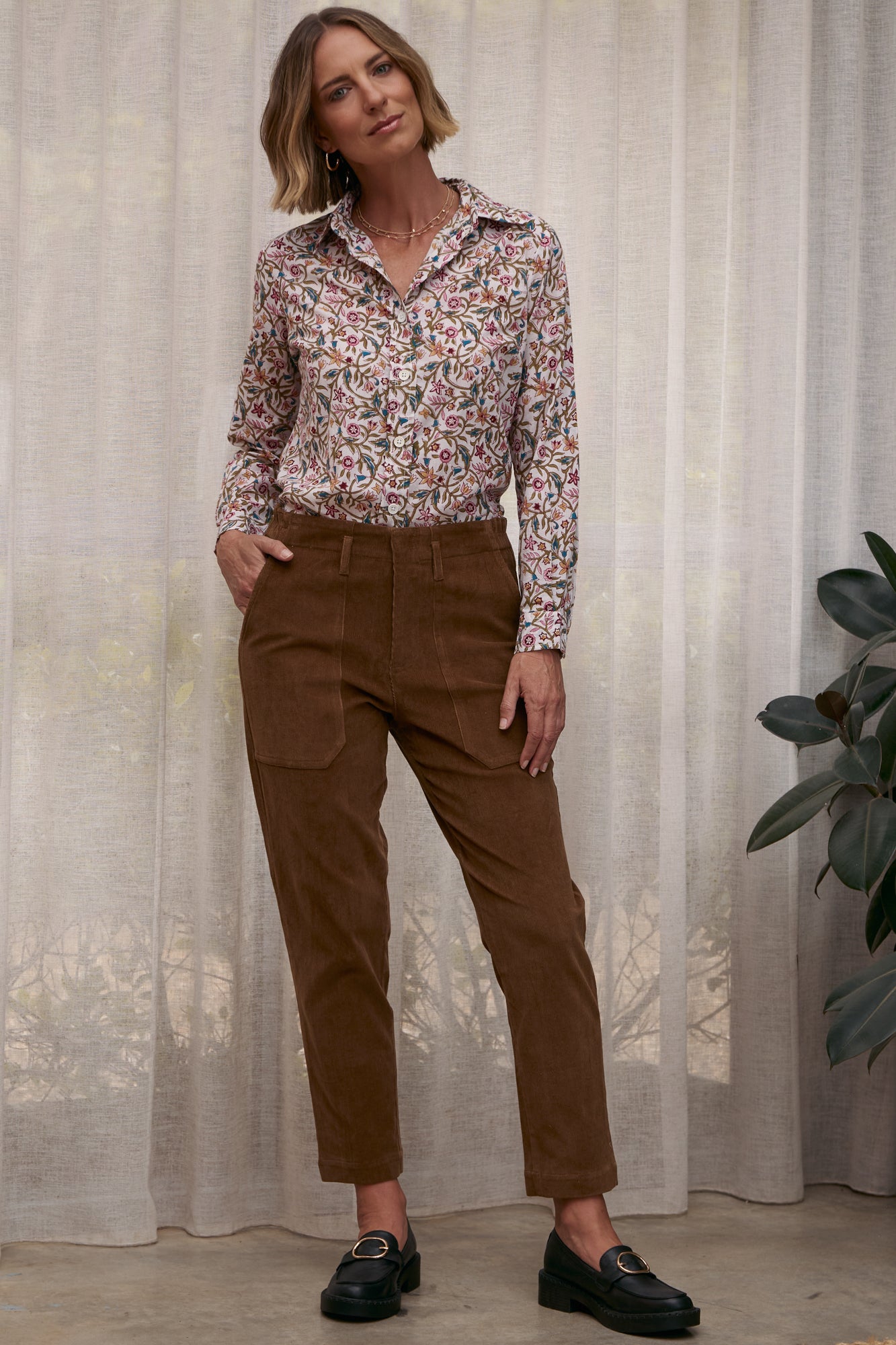Corby Pant Toffee Brown