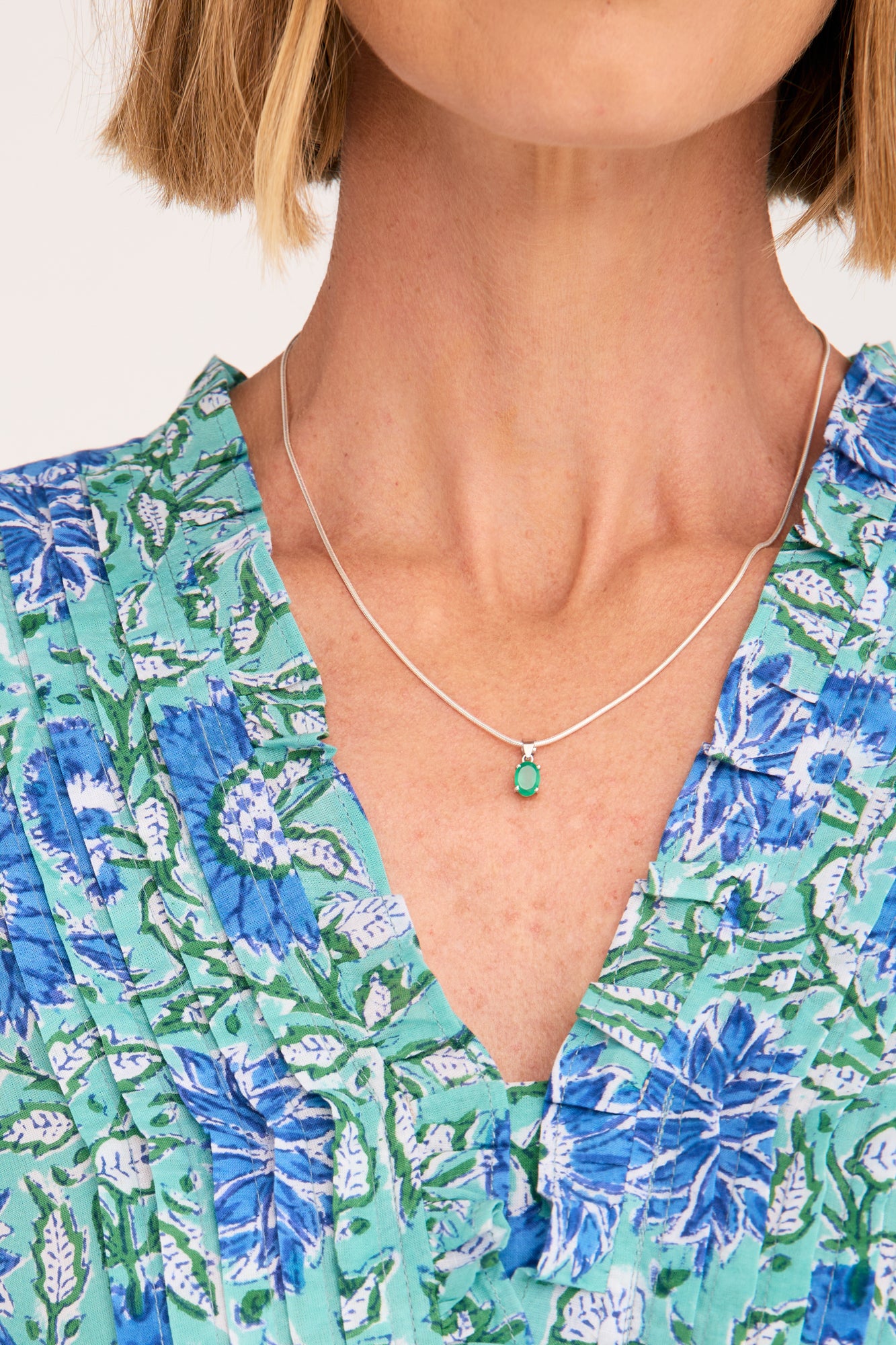 Green Onyx Pendant & Necklace