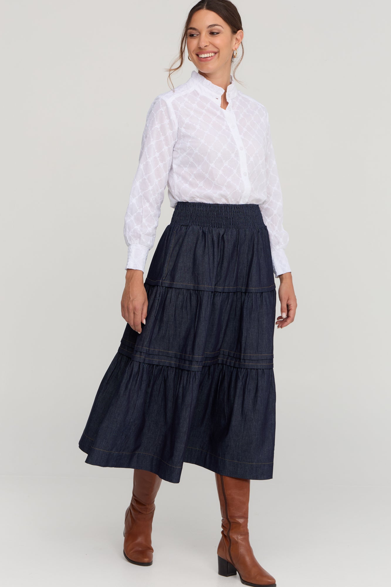 Imani Shirt White Daisy Lattice