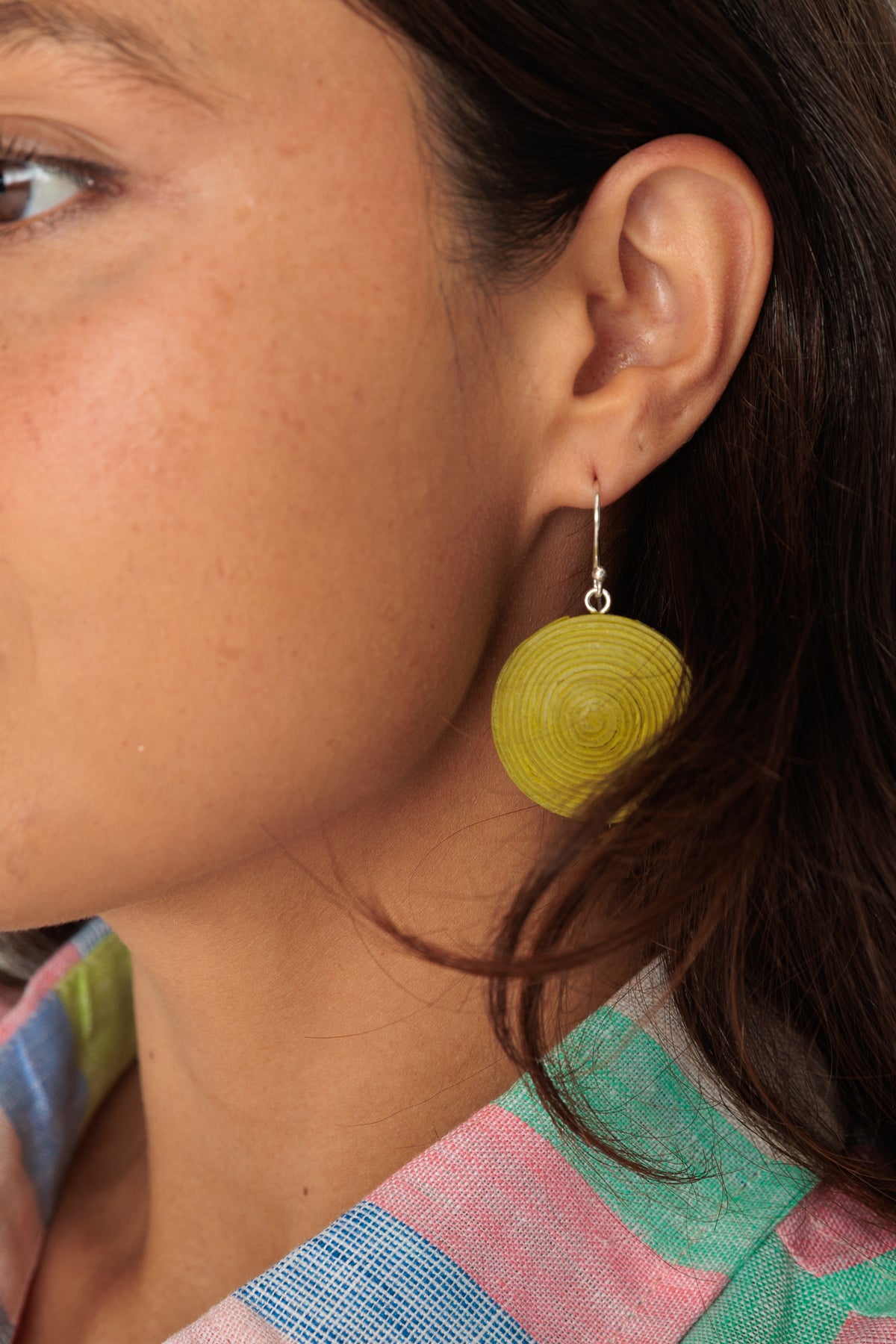 Swirl Earrings Pistachio