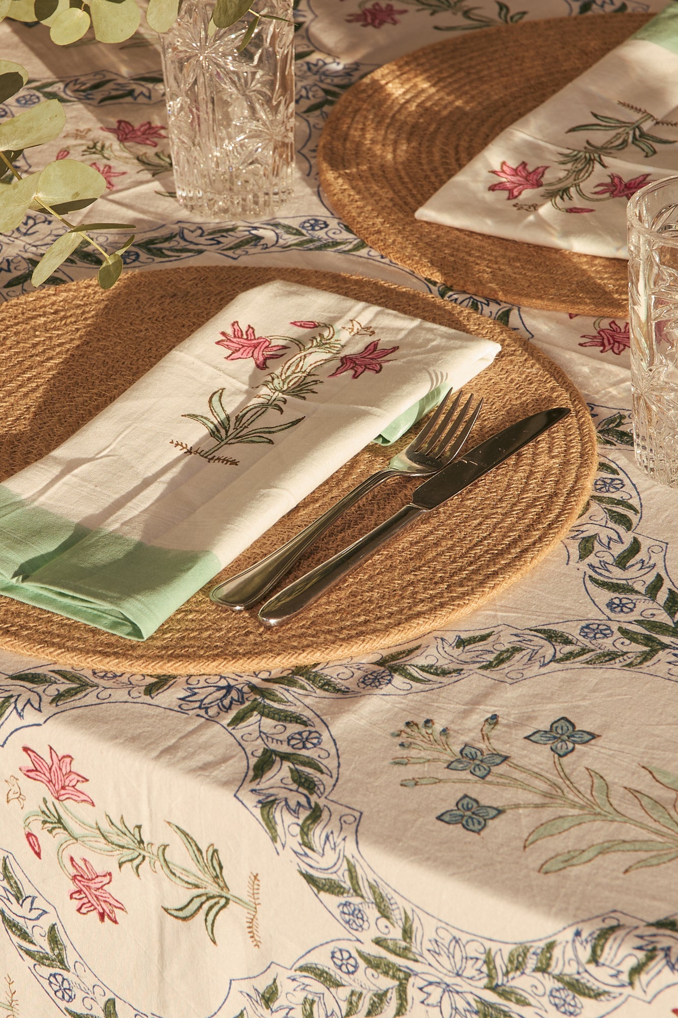 Tablecloth & Napkin Set Antique Garden