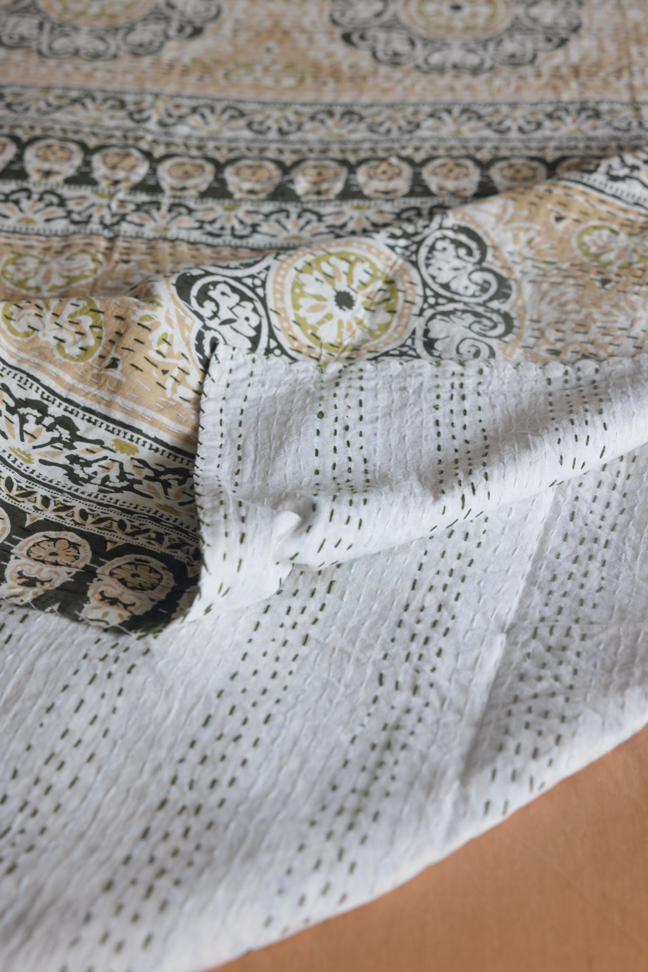 Kantha Quilt Rustic Sunrise