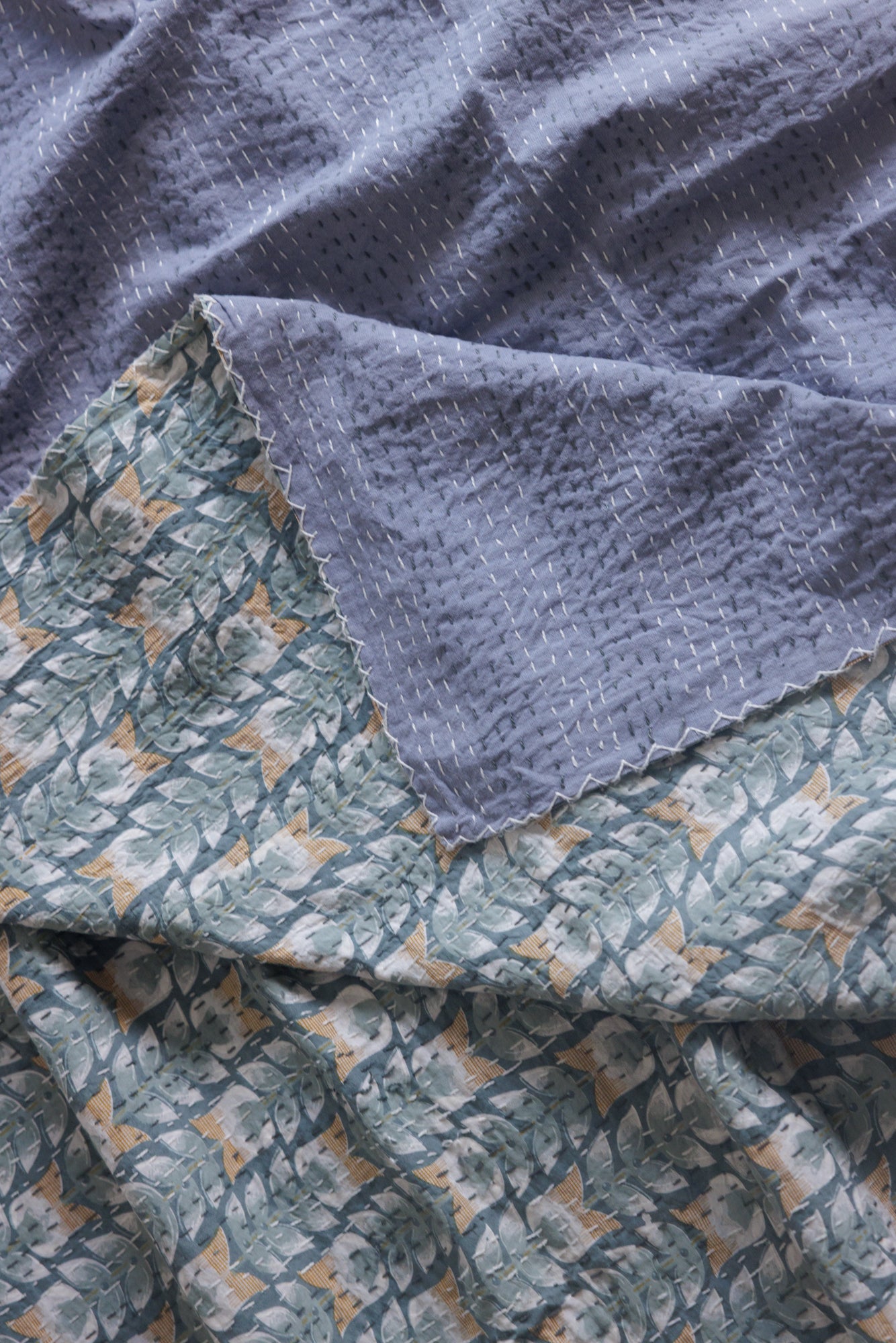Kantha Quilt Tulipa Blues