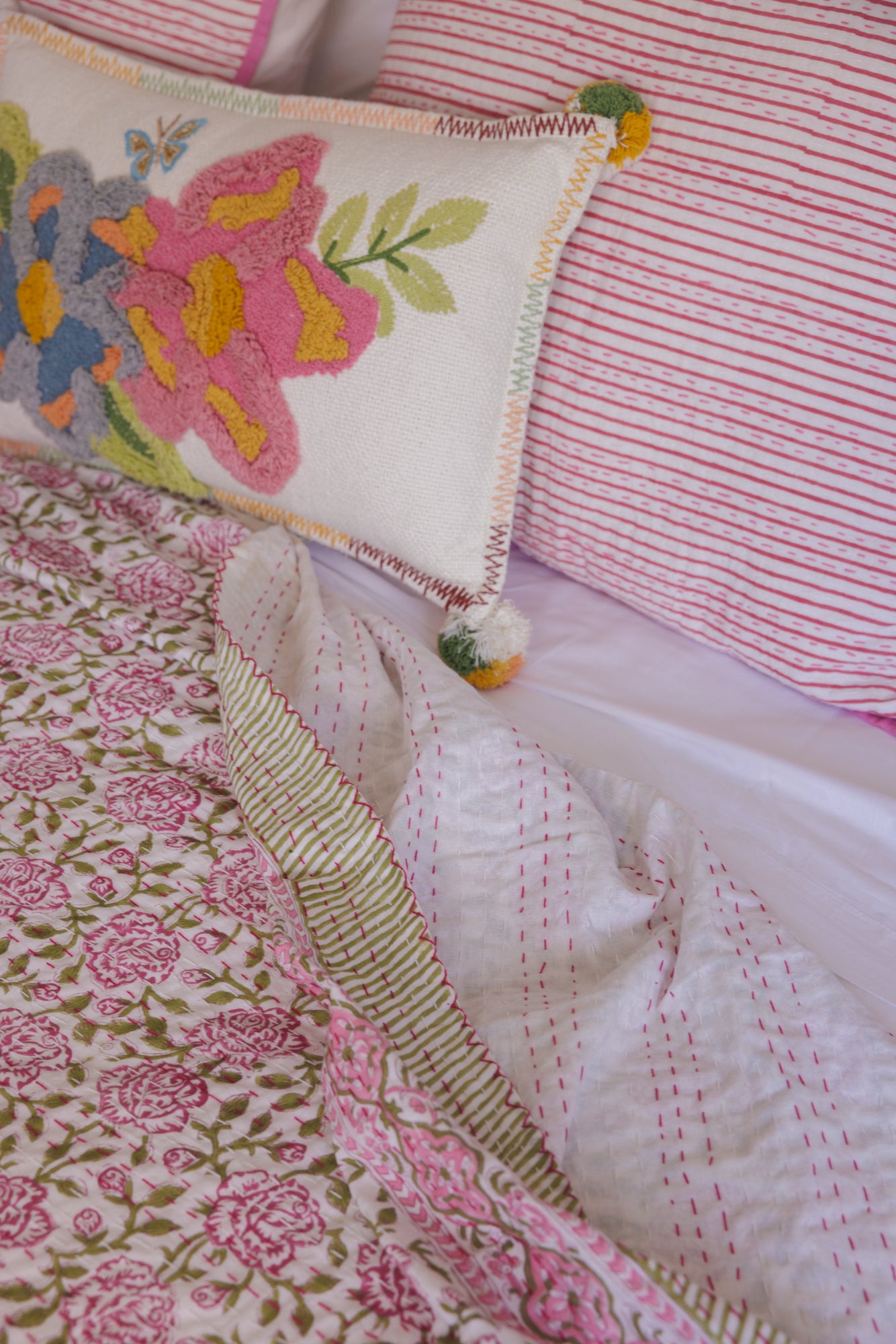 Kantha Quilt Pink Rose Bouquet