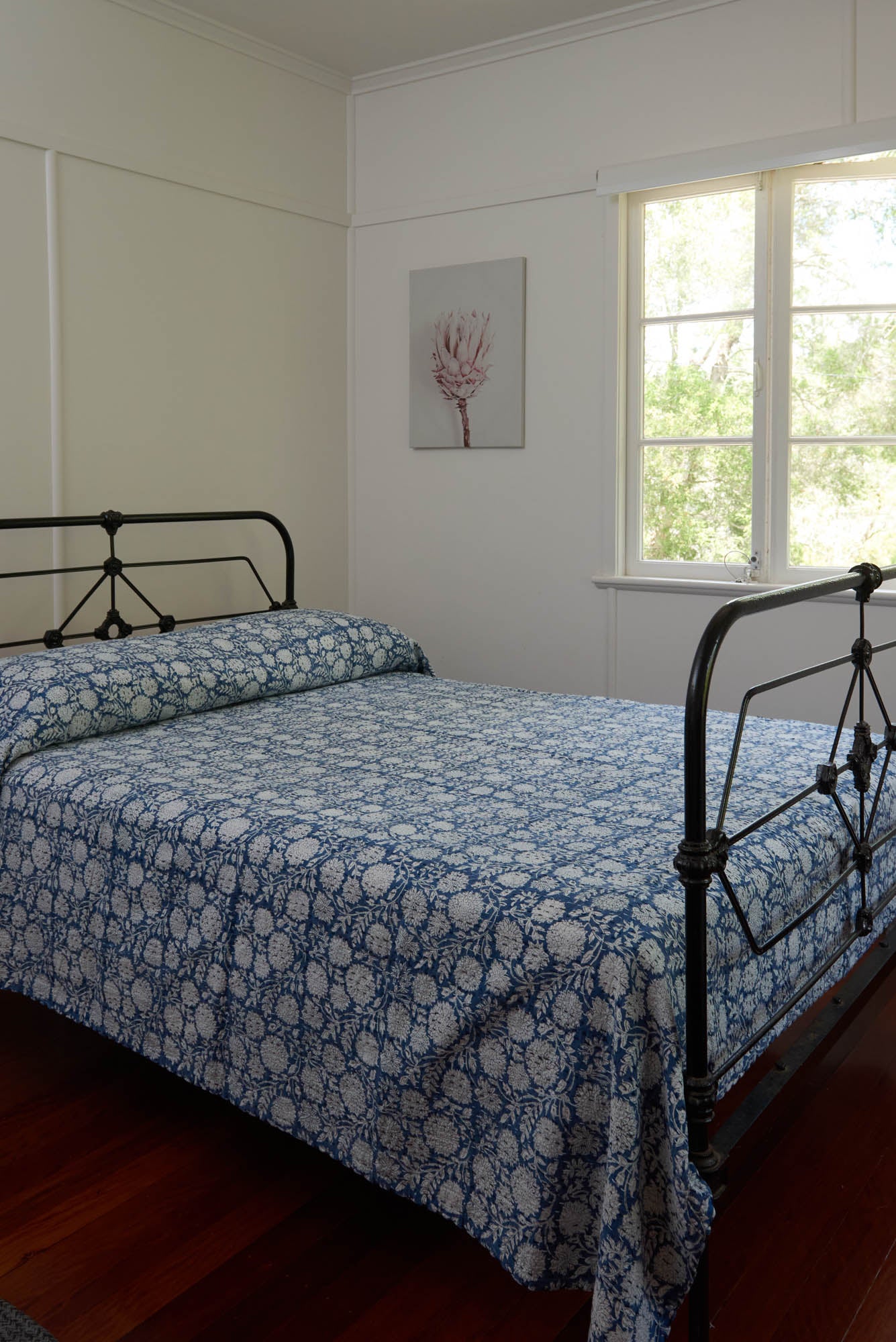 Kantha Quilt Indigo Dahlia