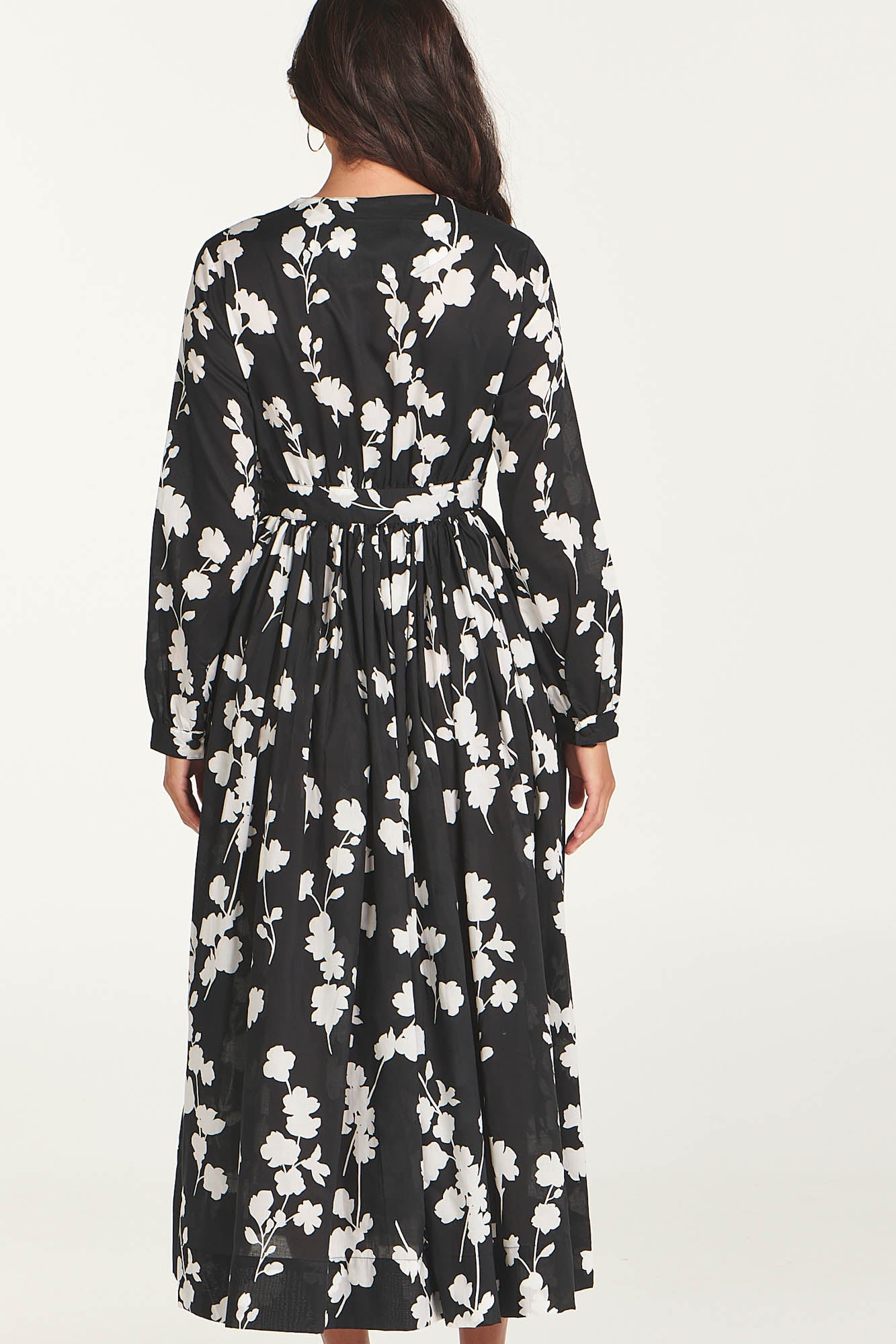 Leila Maxi Black White Floral
